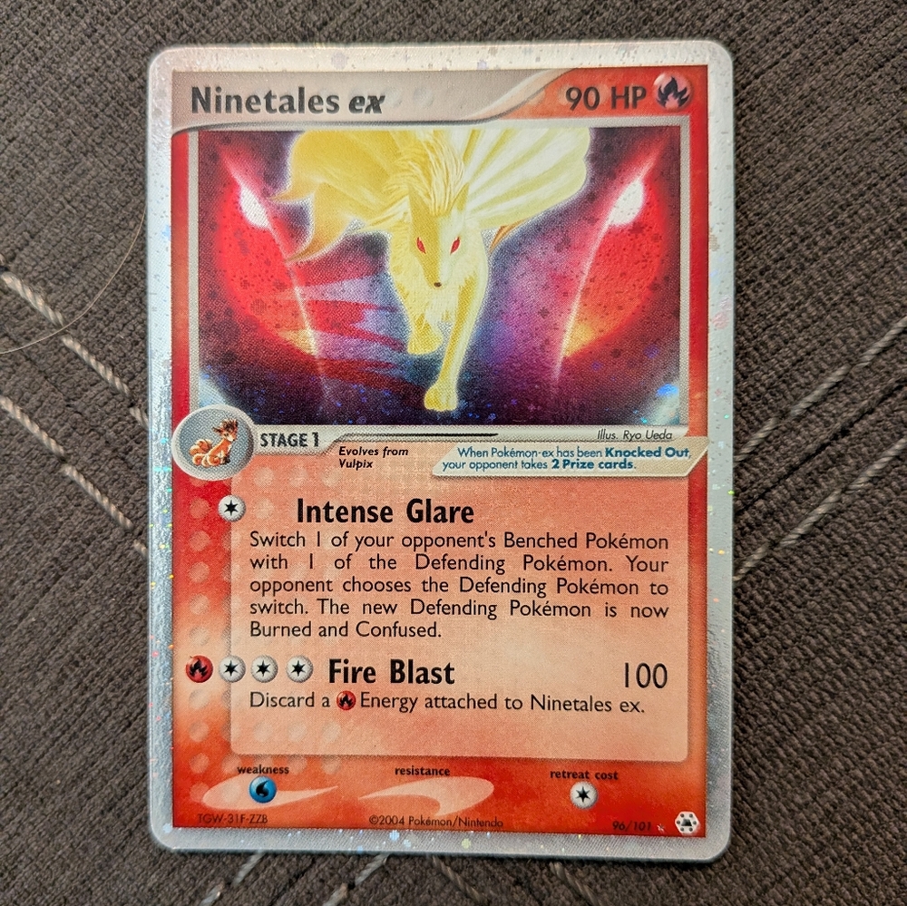 Ninetales ex Pokémon Card (96/101)